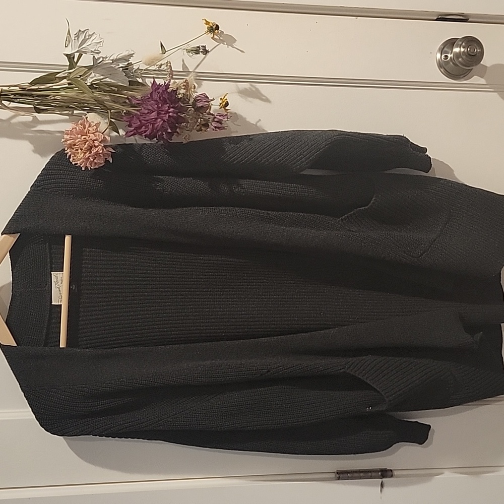 Universal Thread Black Cardigan Sweater